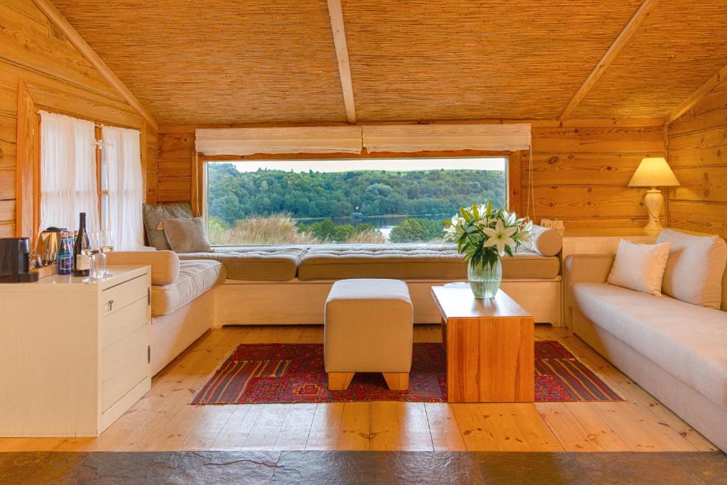 Hotel Głęboczek Vine Resort& Spa - Two-Bedroom Linen Cottage