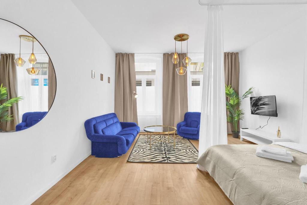 Trendy apartment in central - 