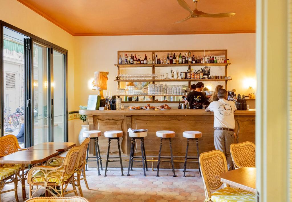 Hôtel Amista Marseille - ancien Hôtel Saint Louis - Vieux Port - Resim 8