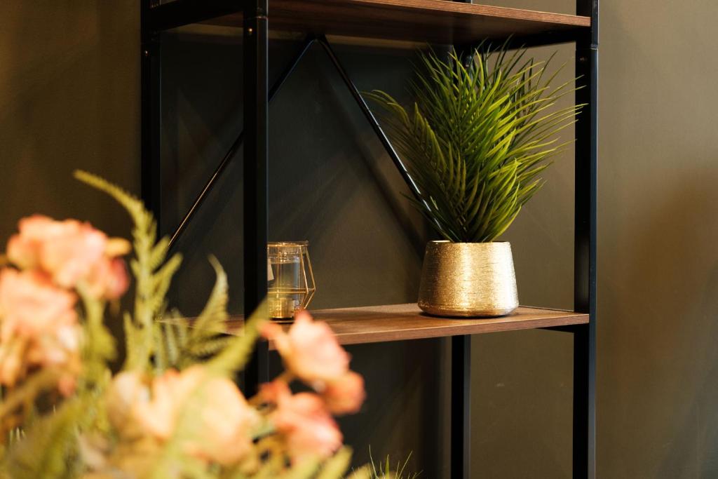 sQuare Hotel - Resim 10