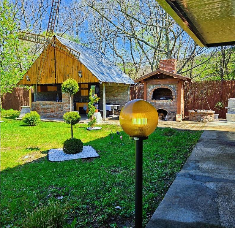 Κήπος έξω από το Heaven