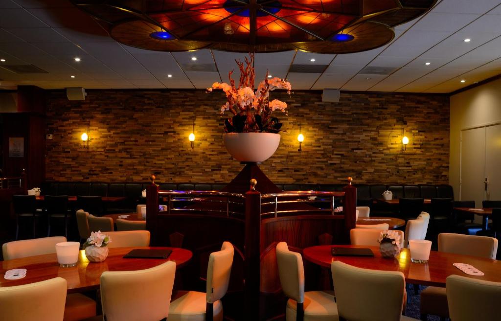 Hotel De Zoete Inval Haarlemmerliede - Resim 26