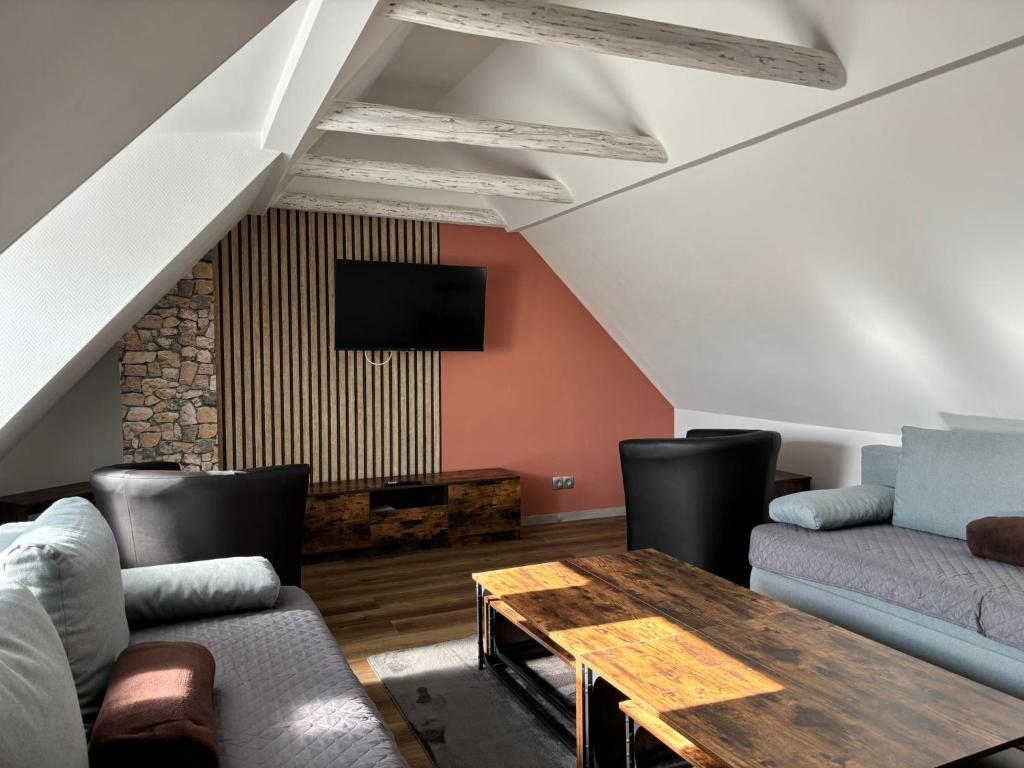 Μια τηλεόραση ή/και κέντρο ψυχαγωγίας στο Ferienhaus Panorama