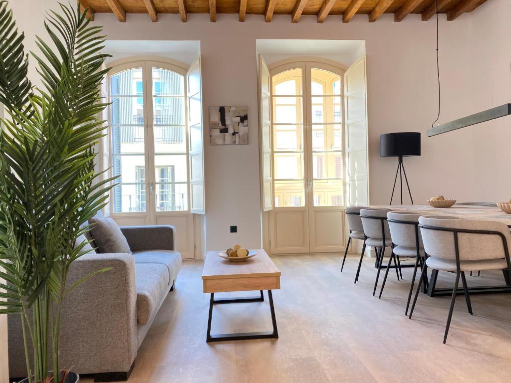 Apartamentos Pinar Málaga Centro - Frailes