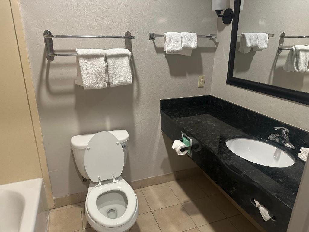 Red Roof Inn La Porte photo