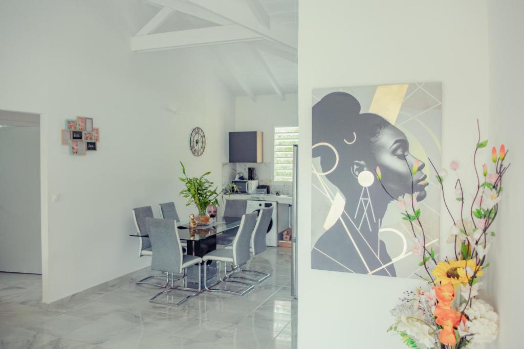 Φωτογραφία από το άλμπουμ του Villa Le CIVIL σε Les Abymes