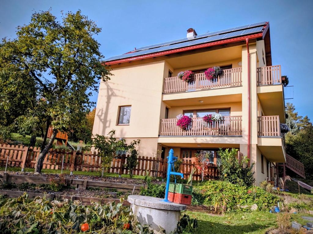 Zahrada ubytování Apartmány U Zvoničky