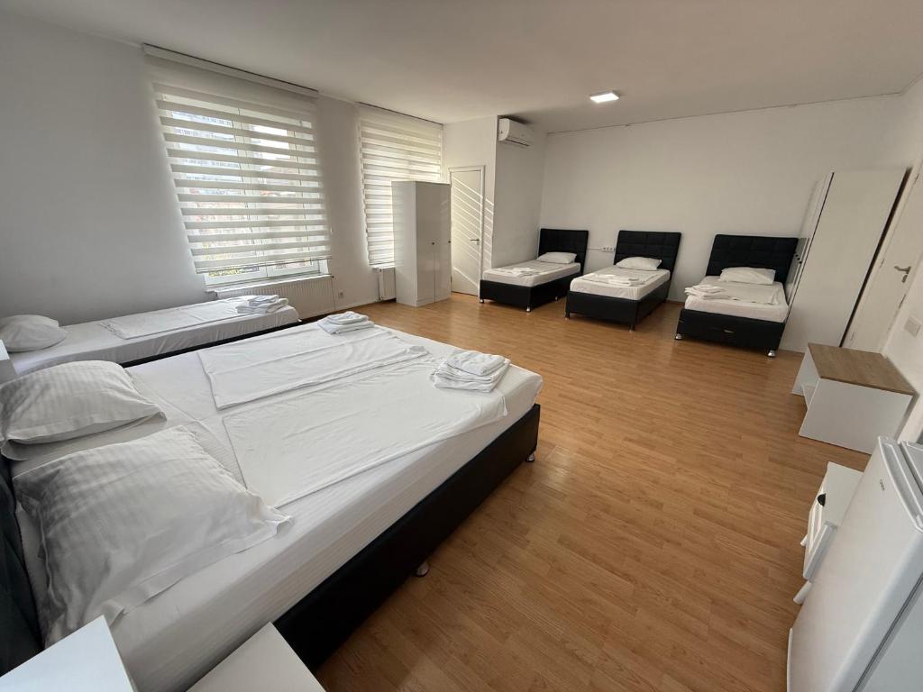 HOTEL Aksu GREEN GARDEN - Resim 6