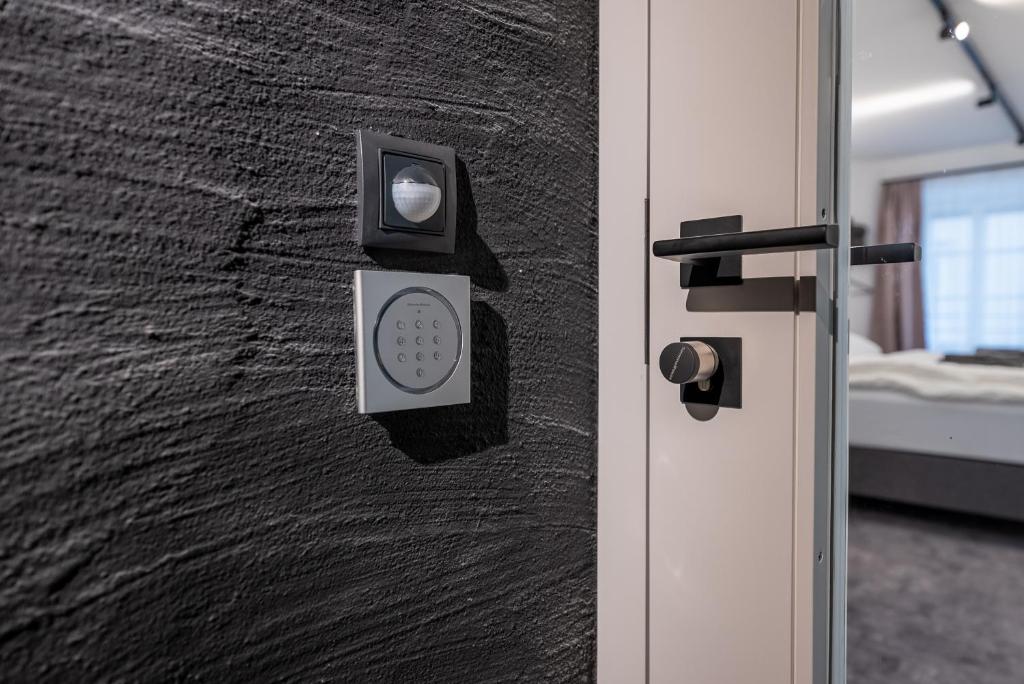 Cave-Salzburg - Resim 8