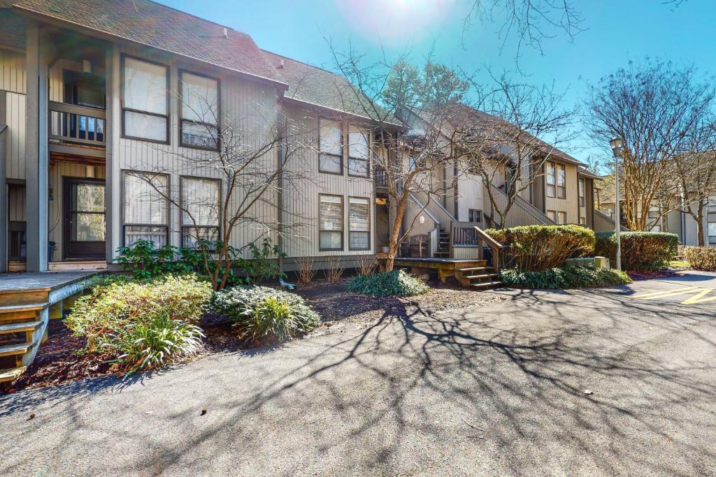 Το κτήριο όπου στεγάζεται  το διαμέρισμα