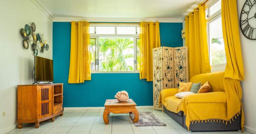 Plage privée - Vahine Ori Lodge - photo 3 - Raiatea, Polynésie