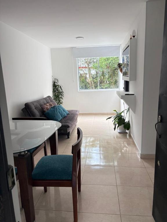 Amplio apartamento 806