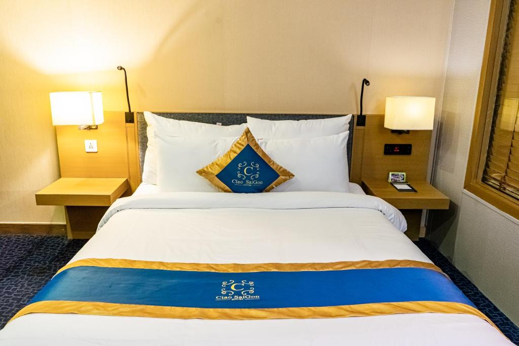 Phòng Deluxe Giường Đôi Có Cửa Sổ