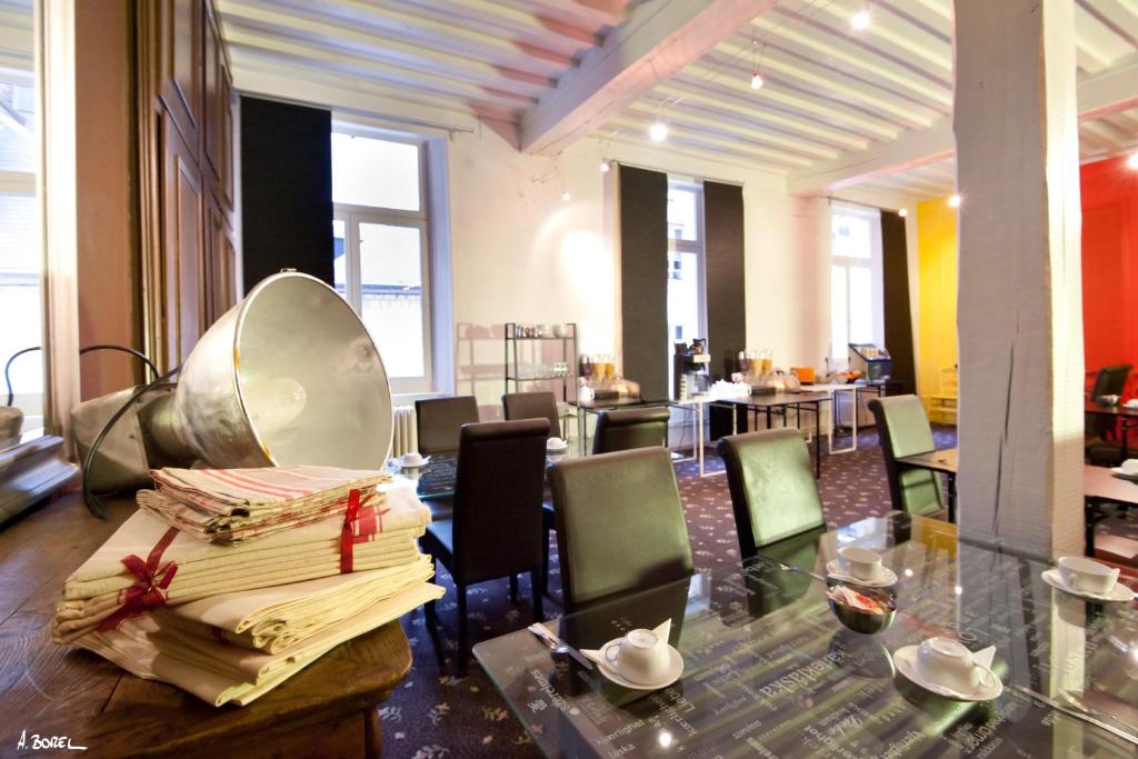 Posezení v ubytování Hotel Le Prieuré et La Résidence