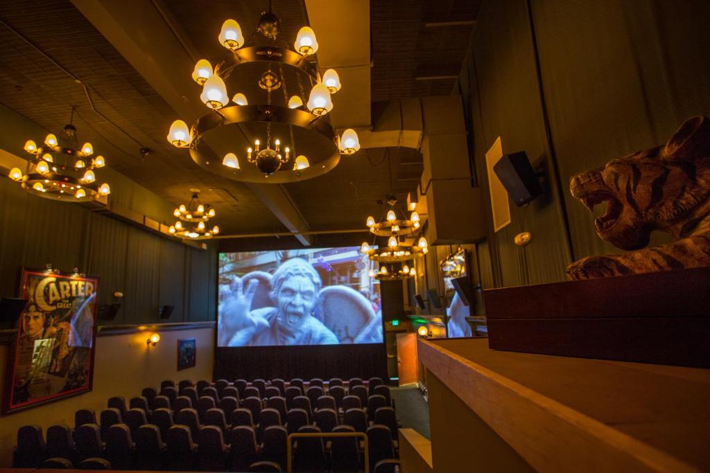 Fotografie z fotogalerie ubytování McMenamins Anderson School v destinaci Bothell