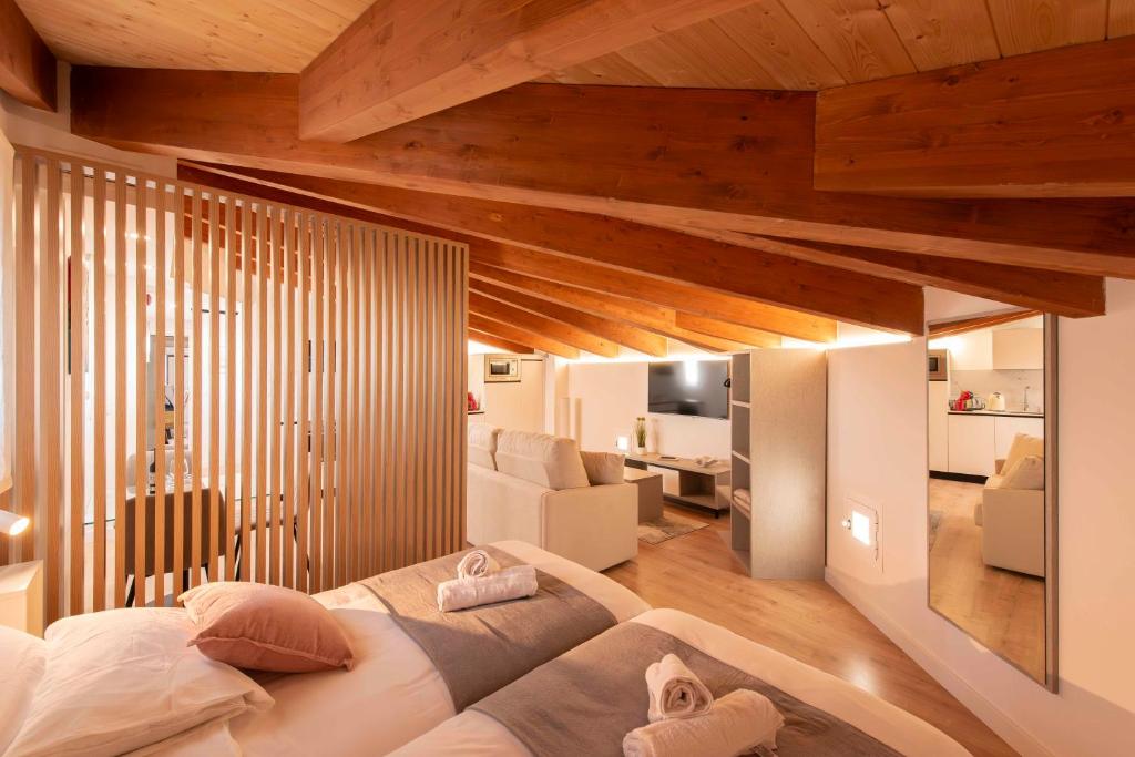 Η κουζίνα ή μικρή κουζίνα στο ALAIA ROOMS, Apartamentos Turísticos 0002