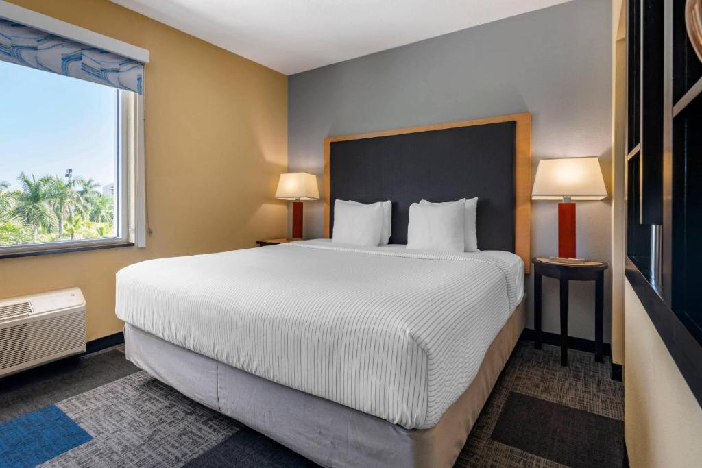 Cambria Hotel Ft Lauderdale, Airport South & Cruise Port - 