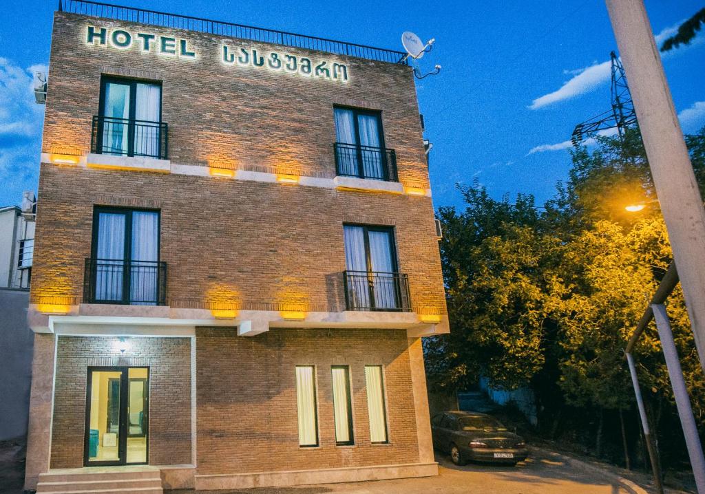 Budova, kde se hotel nachází
