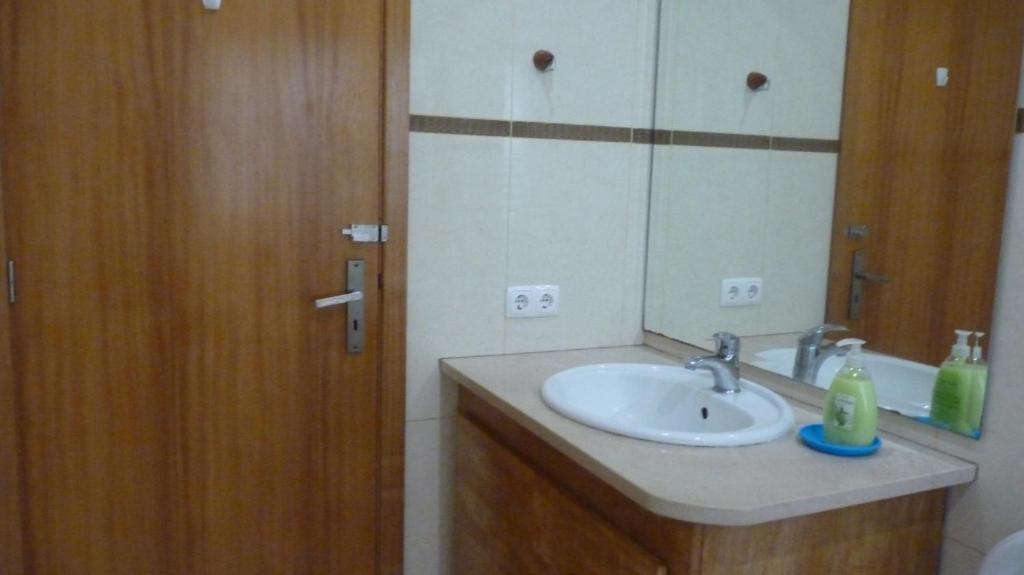 AZORES HOLIDAYS HOUSE -B&B - Suites - Self Check-in KEYBOARD - 4