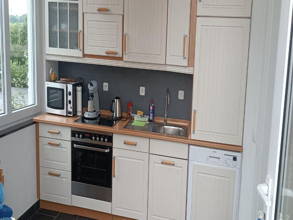 Η κουζίνα ή μικρή κουζίνα στο Appartement Villa Neus