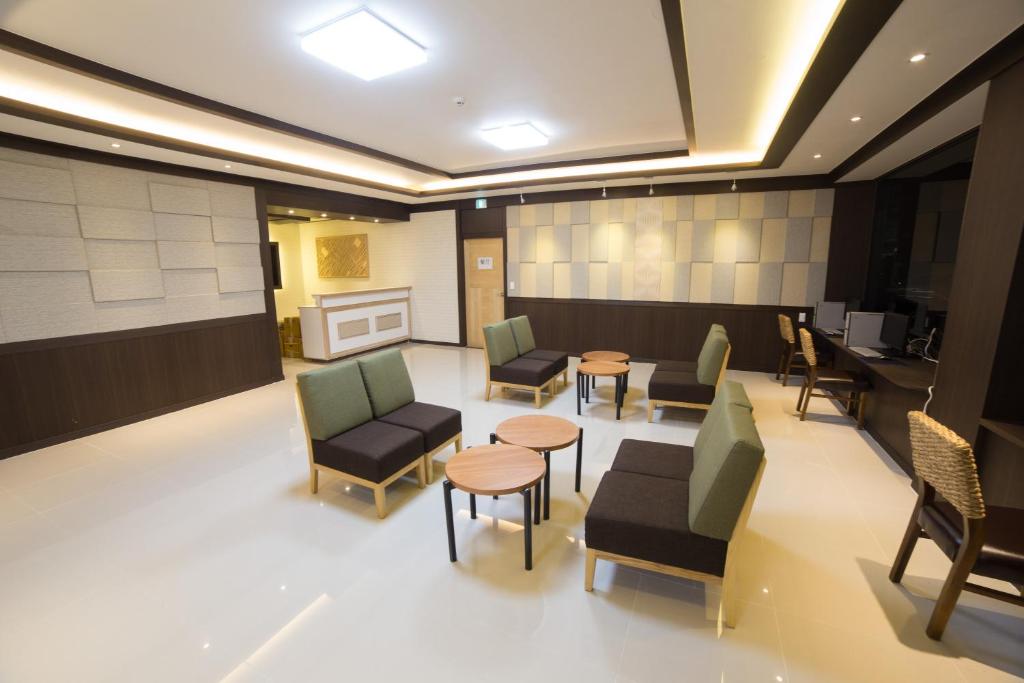 Posezení v ubytování Jeju Stay Hotel