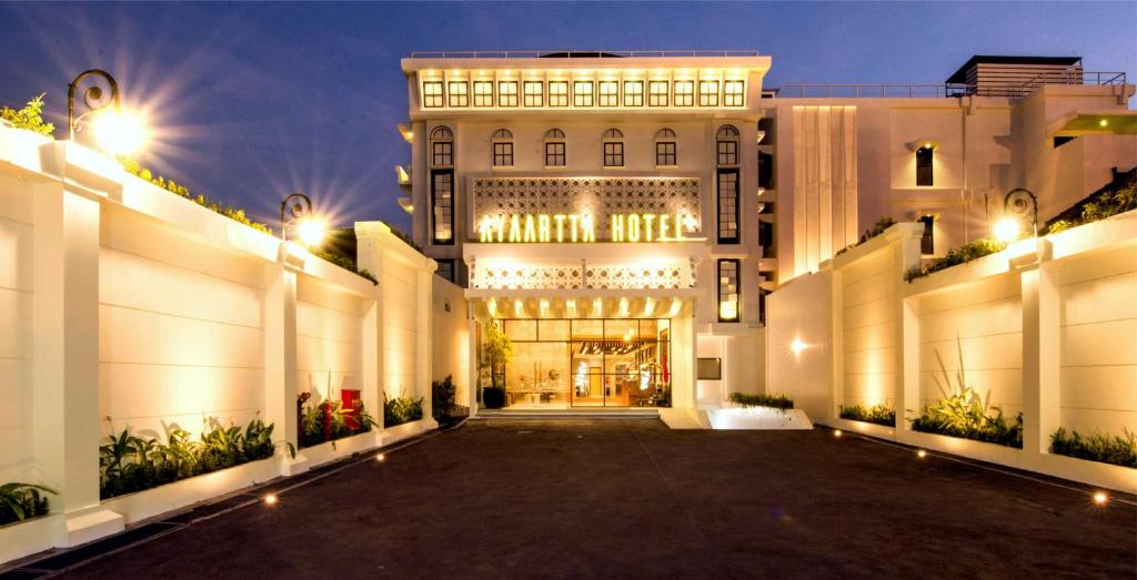 Bangunan di mana terletaknya hotel