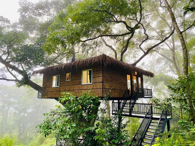 Un paisaje natural cerca de la villa
