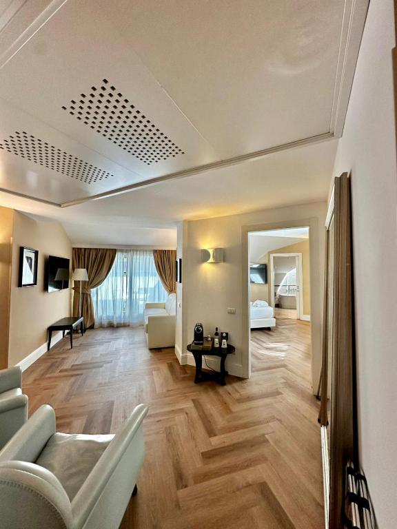 Maison Milano | UNA Esperienze - Resim 27