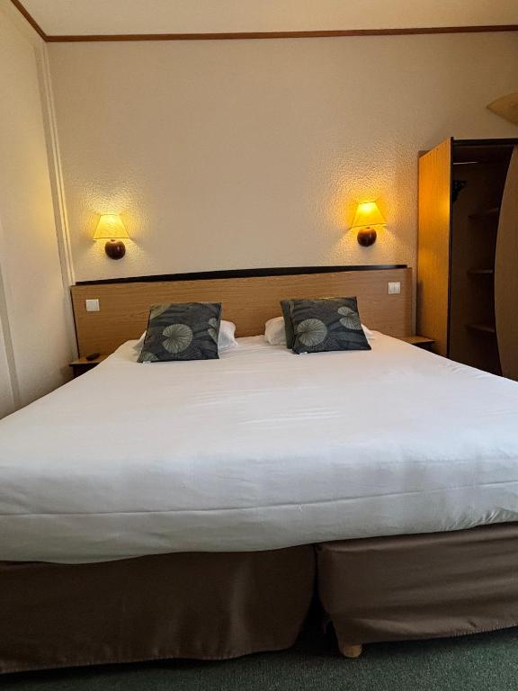 Campanile Dijon Centre - Gare - Resim 8