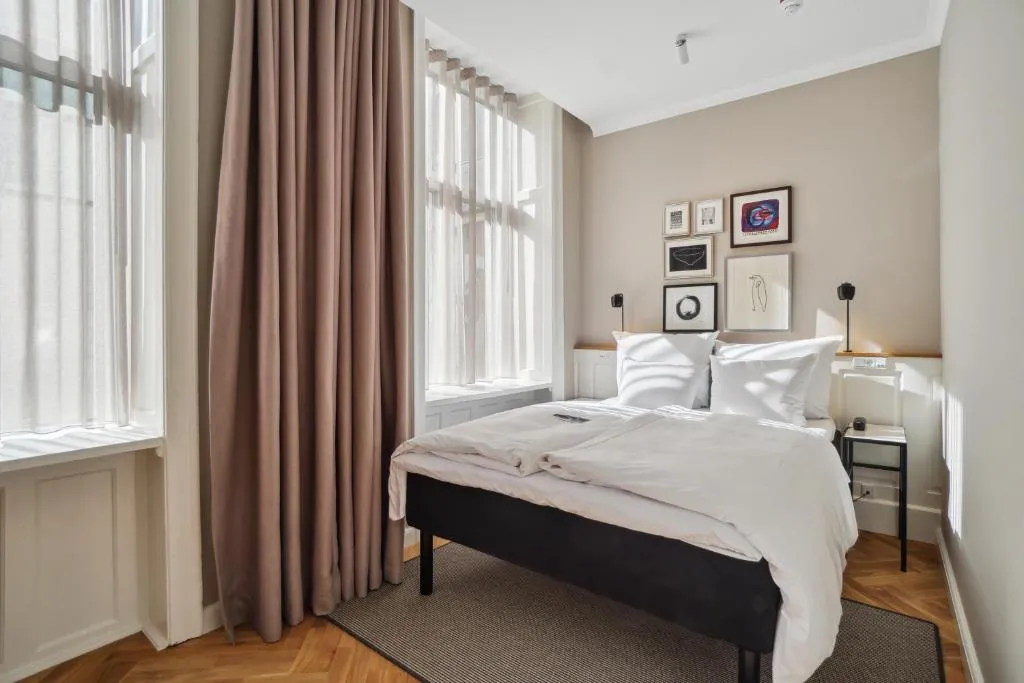 Small Double Room