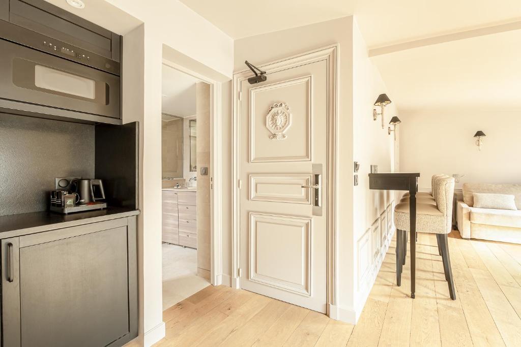 Hotel Résidence Des Arts - Saint-Germain - Resim 9