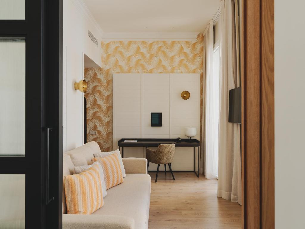 Molina Lario - Resim 21