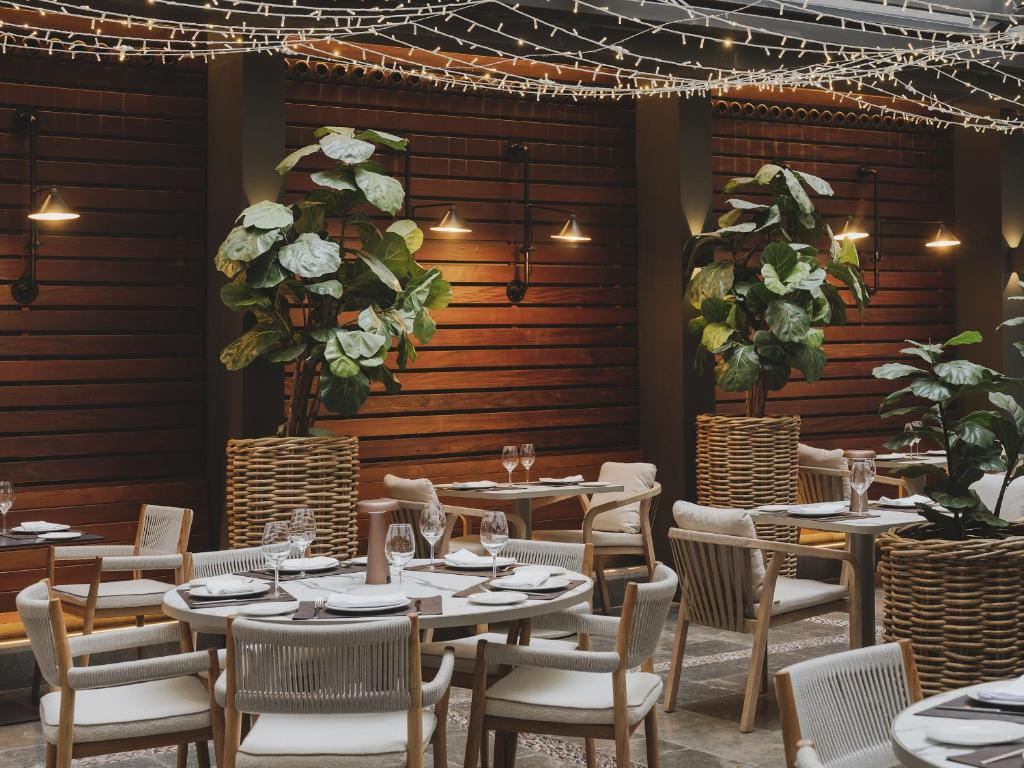 Molina Lario - Resim 6