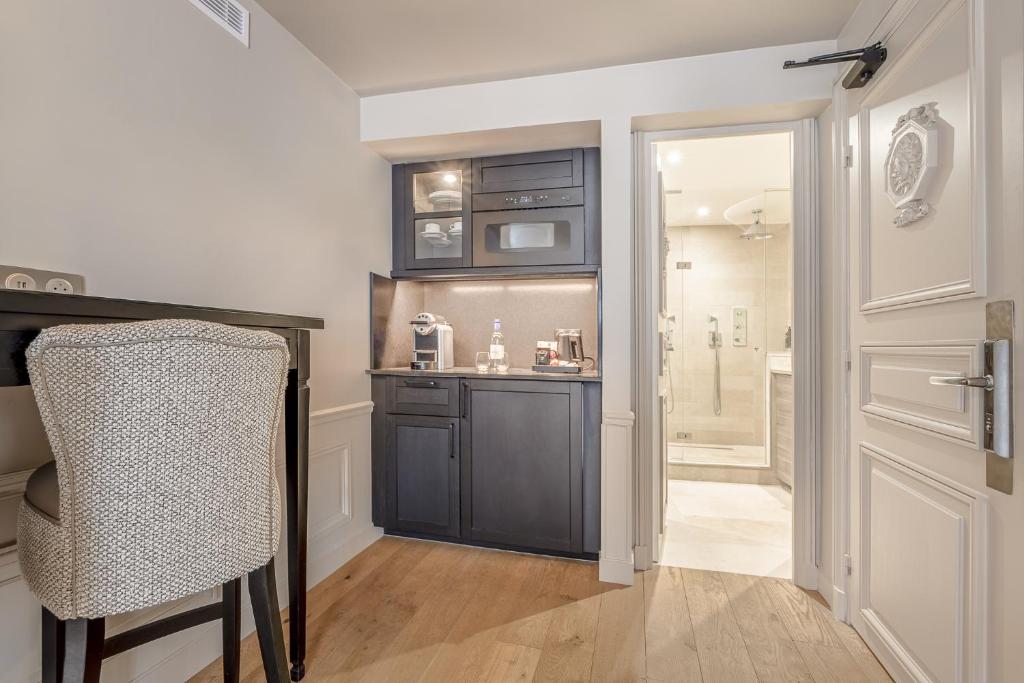 Hotel Résidence Des Arts - Saint-Germain - Resim 29