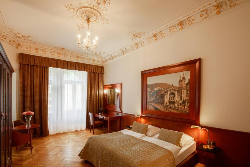 Hotel Golden Lamb - Resim 16