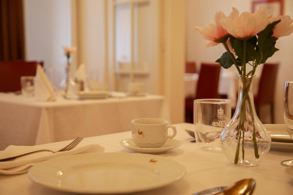 Hotel Golden Lamb - Resim 19