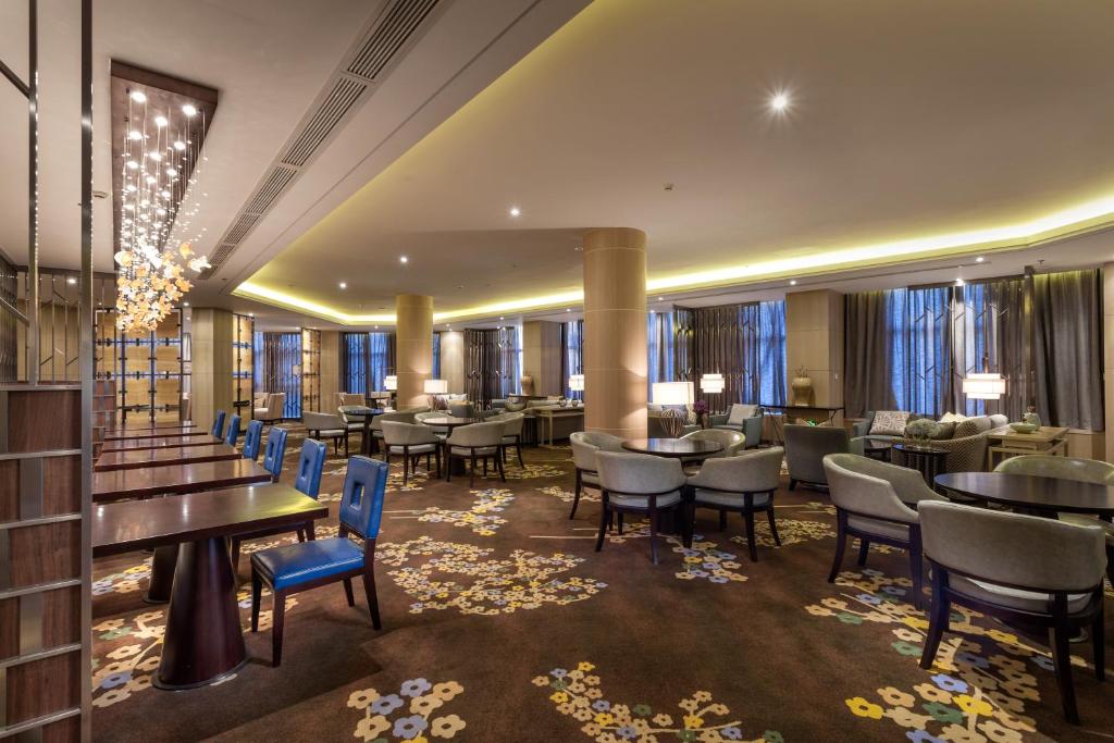Restaurace v ubytování Savills Residence Daxin Shenzhen Bay