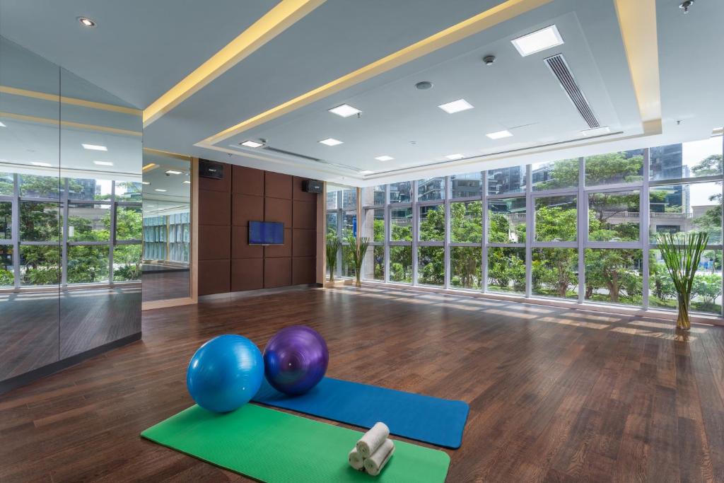 Fitness centrum a/nebo fitness zařízení v ubytování Savills Residence Daxin Shenzhen Bay