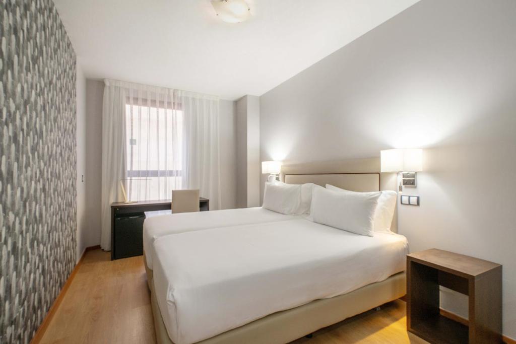 Exe Convention Plaza Madrid - Resim 27