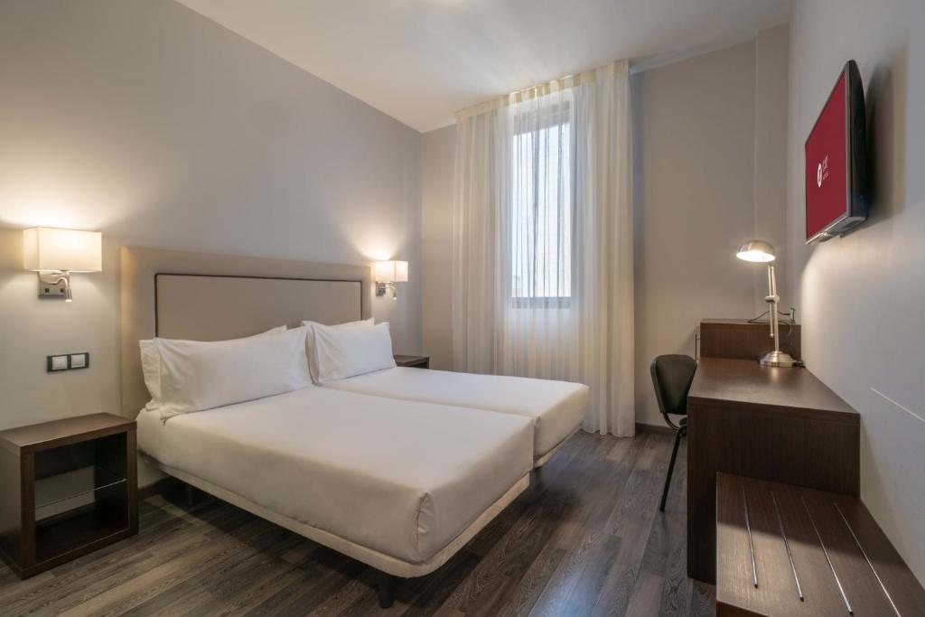 Exe Convention Plaza Madrid - Resim 22