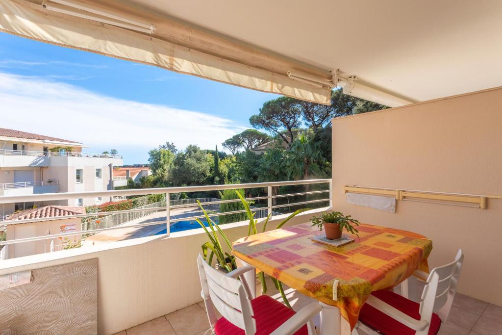 Μπαλκόνι ή βεράντα στο Petit Paradis à Cavalaire