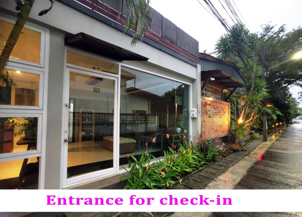 Cafe'@luv22Hotel in Phuket photo