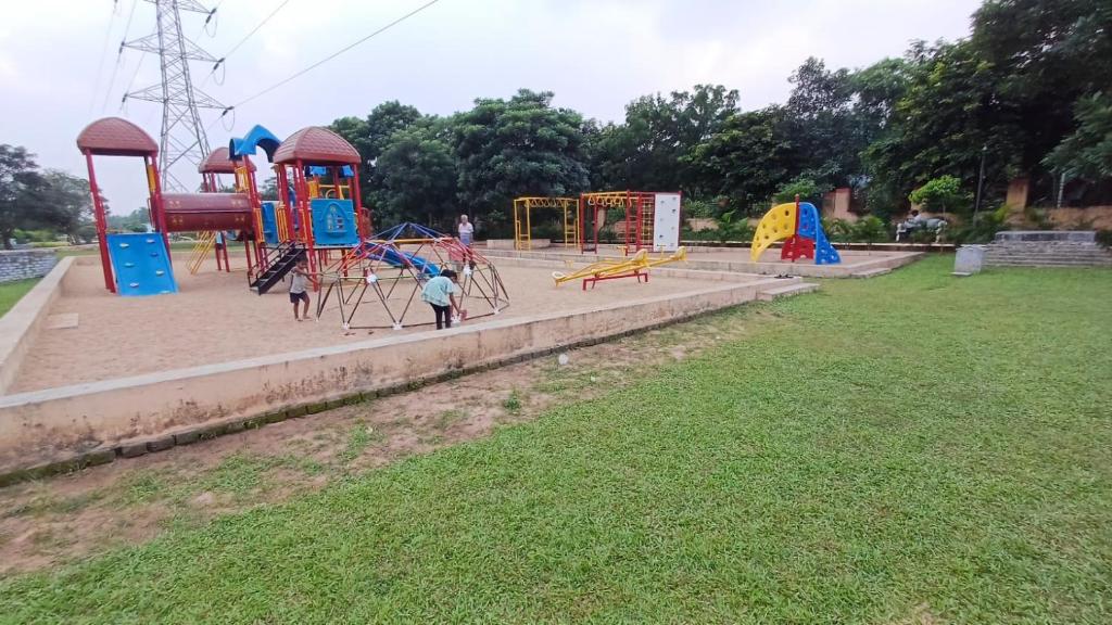 Herní místnost nebo prostor pro děti v ubytování Mossy Retreat