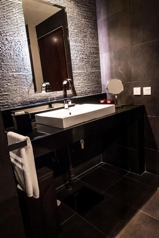 Koupelna v ubytování Lamana Hotel