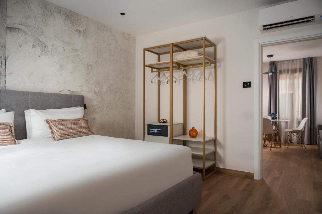 Palazzo dei Guardiani - 19