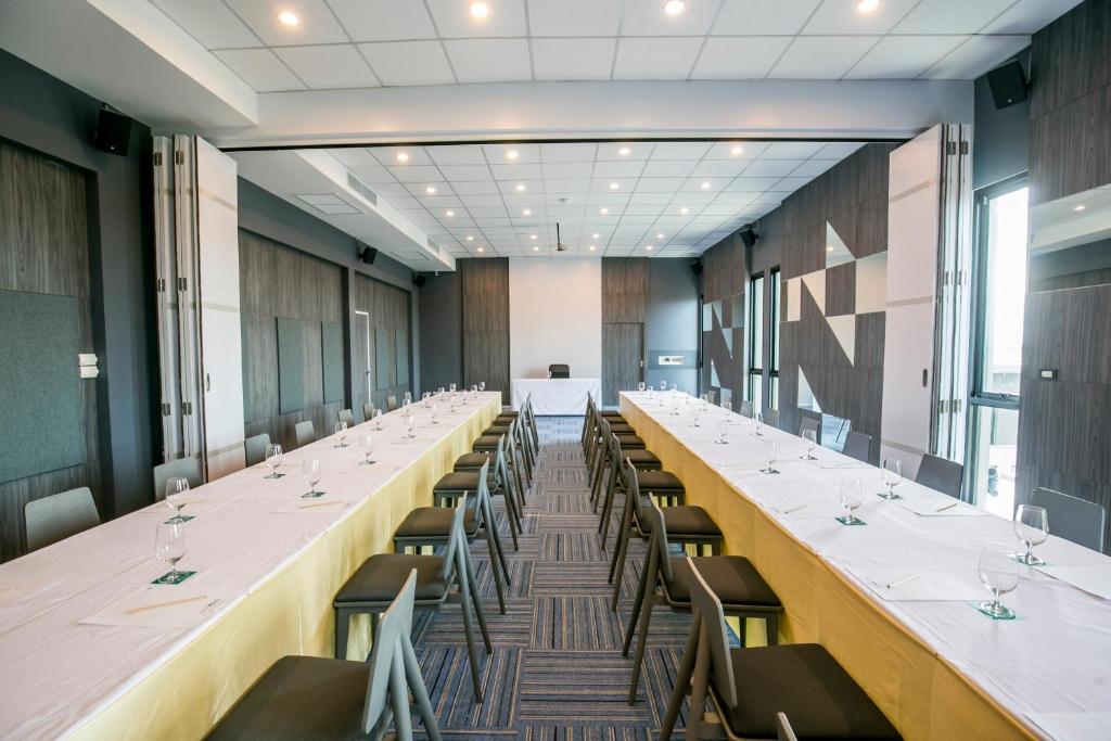 Konferenční prostory v ubytování The Crystal Hotel Buriram - formerly X2 Vibe Buriram