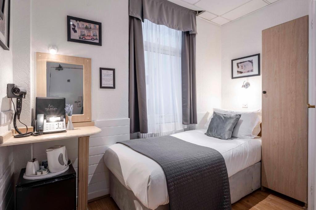 The Melita - Resim 32