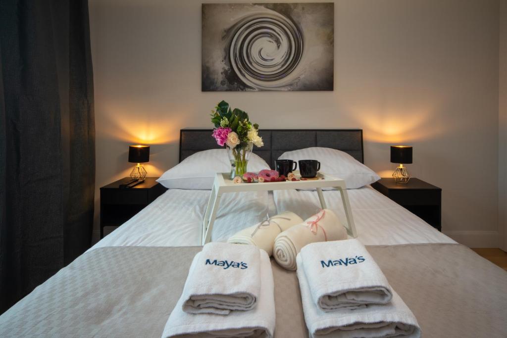 Maya's Flats & Resorts - River View - 7