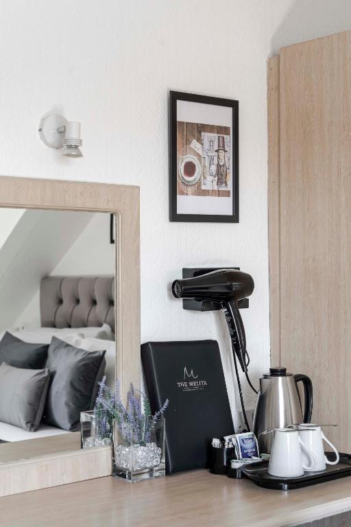 The Melita - Resim 37