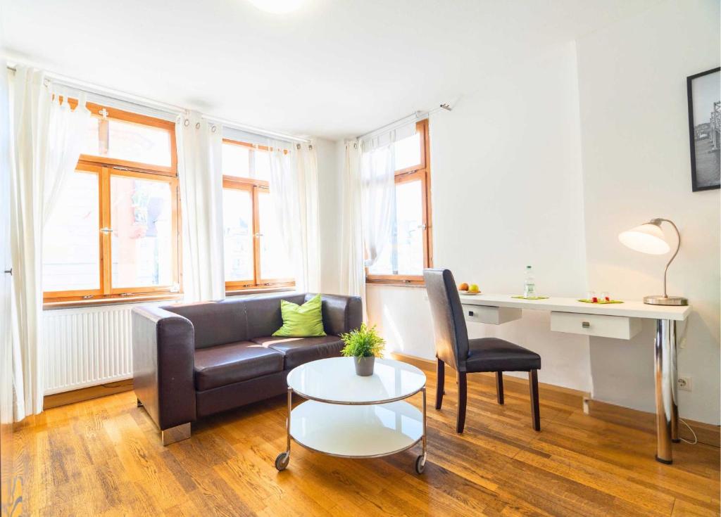 The Square Coburg - Chambre Lit Queen-Size